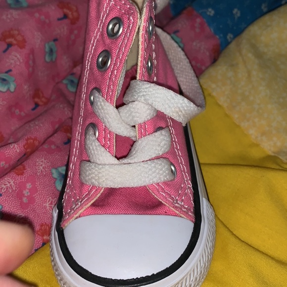 Converse infant sneakers. Size 3. - Picture 8 of 8